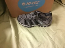 New Women’s  Hi-tec Cove Water Sandals Closed Toe Size 5 Gray