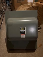 New Schneider Electric Square D 92454 Double Throw Safety Switch 200A 240VAC