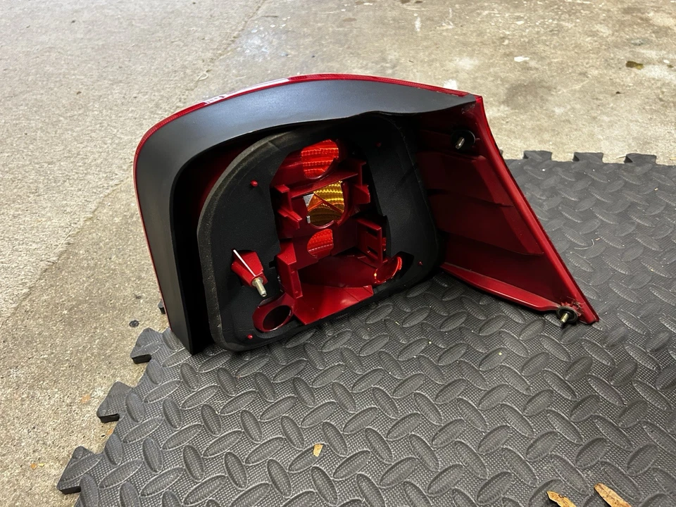 Luces traseras para VW MK4 GTI R32 1999-2005 señales ahumadas OEM 1J6945095AC 1J6945096AC Foto 3 de 4