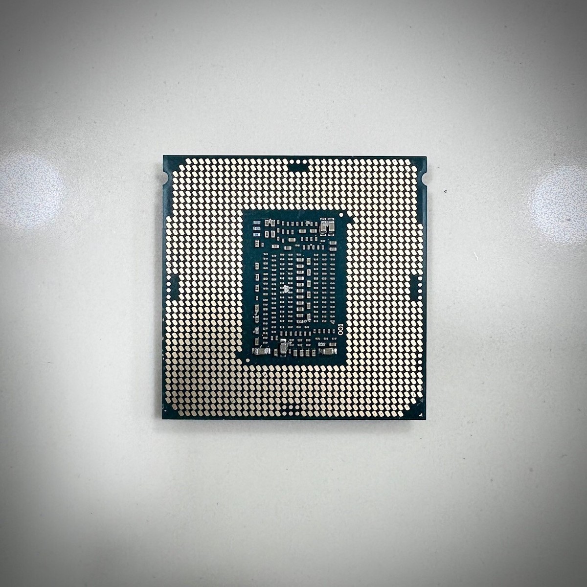 Intel Core i5-8500 Processor (3.0 GHz, 6 Cores/6 Threads, LGA 1151