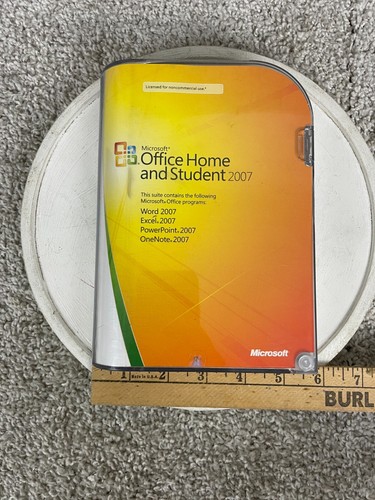 Microsoft Office Home & Student 2007 Edition English Retail Disc & Key - Picture 12 of 13