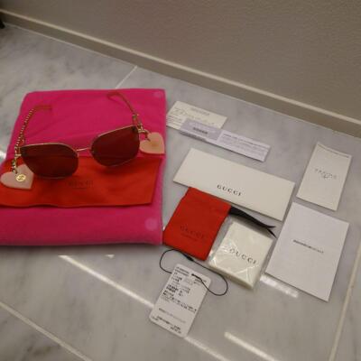 Gucci Limited Edition Rare Heart Chain Sunglasses Gold Genuine w