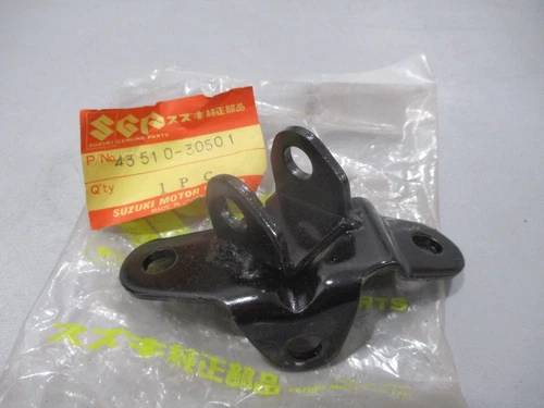 HOLDER, FOOTREST RH | PIN 10
