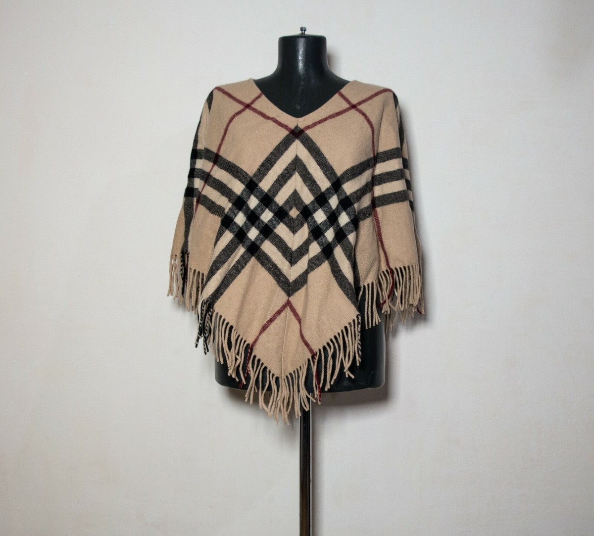 【関税&送料込】Burberry Poncho With All-Over Check Patter Burberry poncho women wool nova check | eBay