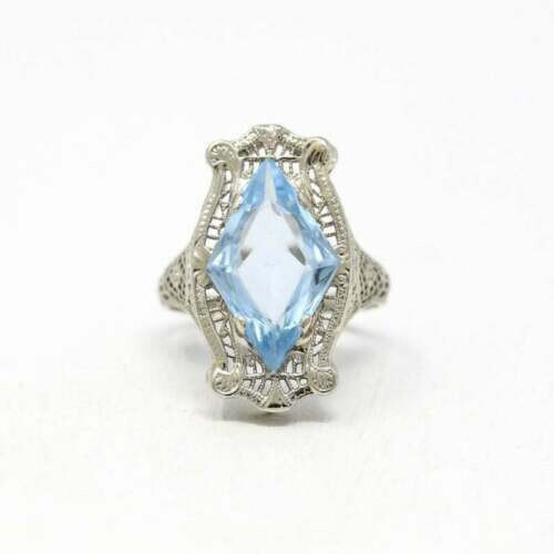Wonderful Lozenge Shape Aqua Blue Spinel Art Deco Wedding Ring In