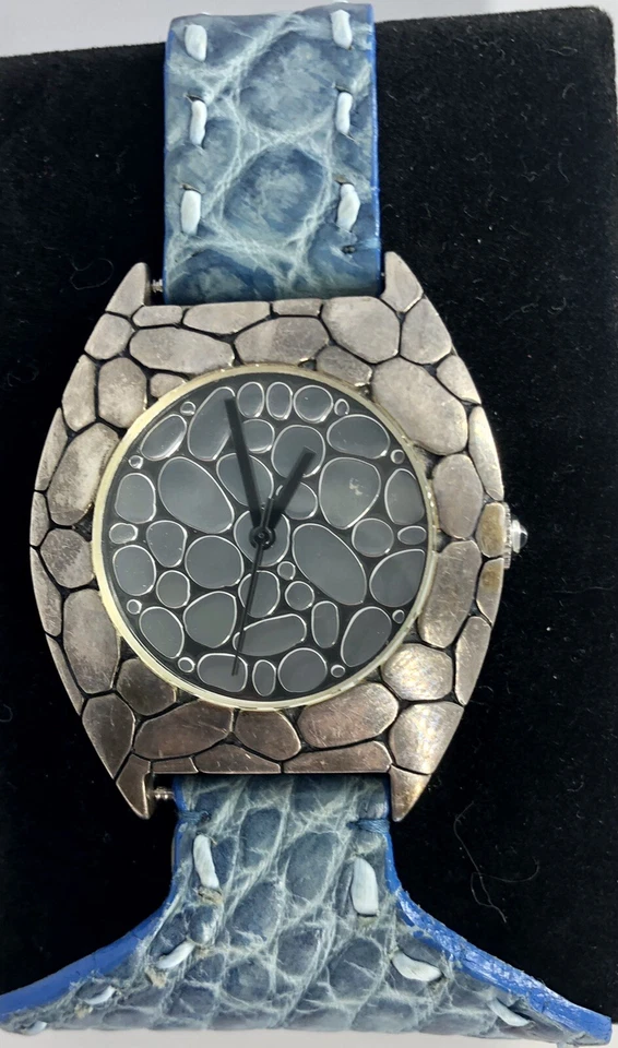 Sterling Silver John Hardy Ladies Watch on a Leather Strap - Image 2 of 4