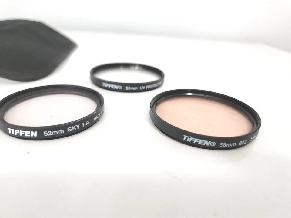 Tiffen 28mm Photo Essentials Filter Kit 28TPK1 - UV / 812 / Circular Polarizer - Image 3 of 4