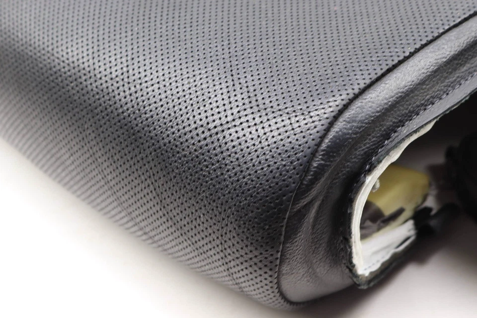 AUDI A8 QUATTRO 2011-2018 - Cojín inferior de cuero delantero izquierdo Foto 3 de 4