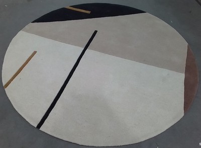 IVORY / BLACK 6'-0'' x 6'-0'' Back Stain Rug, Reduced Price 1172794899 FTV110A-6R