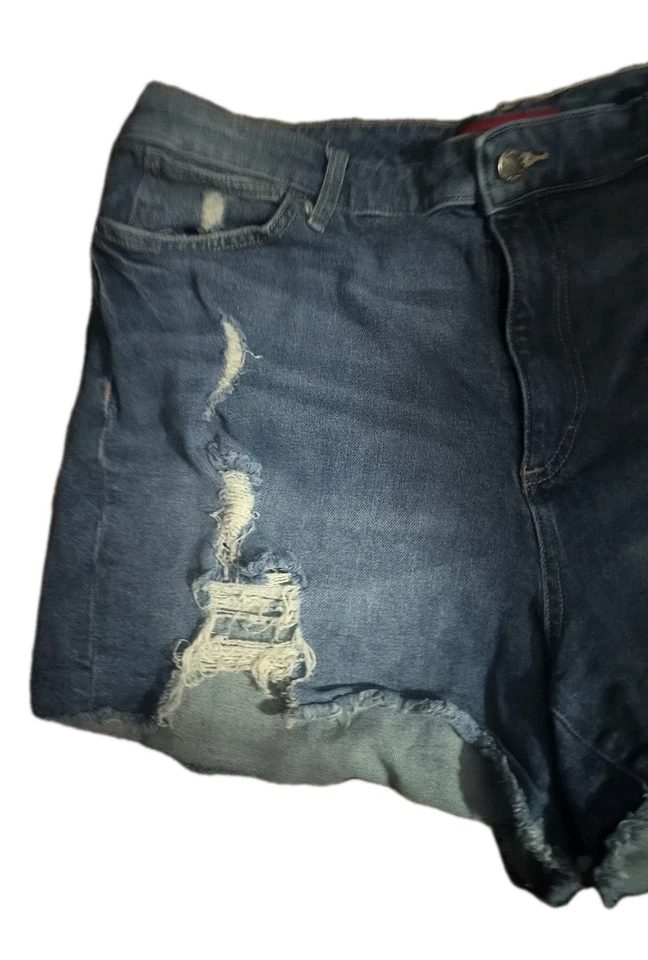 PANTALONES CORTOS VAQUEROS JENNIFER LOPEZ TIRO ALTO DESGASTADOS TALLA 16 PRELOVED Foto 2 de 4