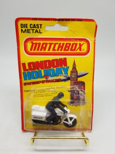 Matchbox Police Motorcycle Made In England No.33