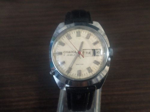 Watches CHAIKA VintageSoviet Mechanical Chaika watch Month Date USSR Serviced! - Picture 7 of 24