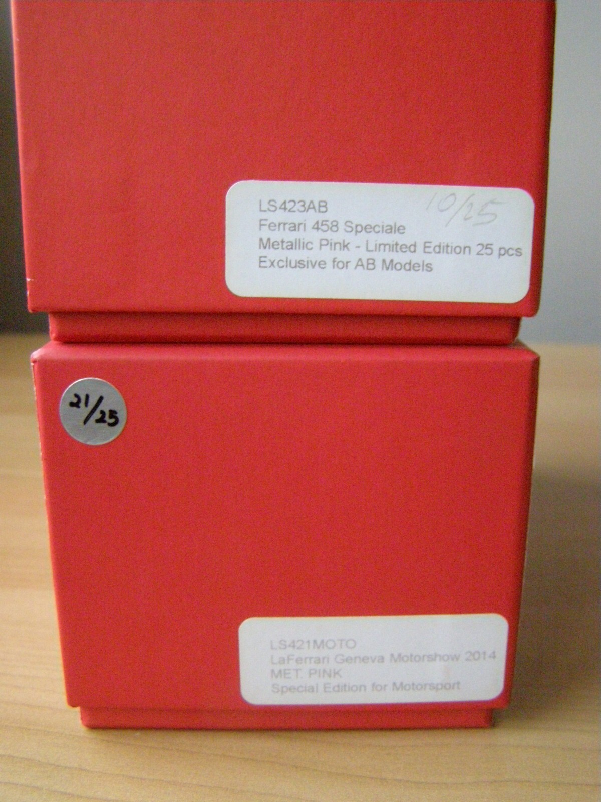 Foto 1 di 18
