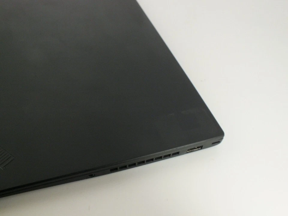 Thinkpad X1 Carbon Gen 4 i7-6600U 16GB 512GB 1920x1080 Win 10 Office 2019 Dock - Image 4 of 4