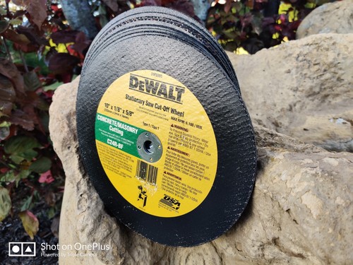DEWALT DW8009 10-Inch by 1/8-Inch by 5/8-Inch Concrete Cut Wheel (9 Pack) U.S.A. - Picture 4 of 4
