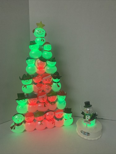 Concert Snowmen Hallmark 2014 Christmas Complete with Conductor Interactive - Picture 2 of 18
