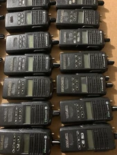 LOT OF 5 PARTS/REPAIR MOTOROLA CP185 UHF  TWO WAY RADIOS
