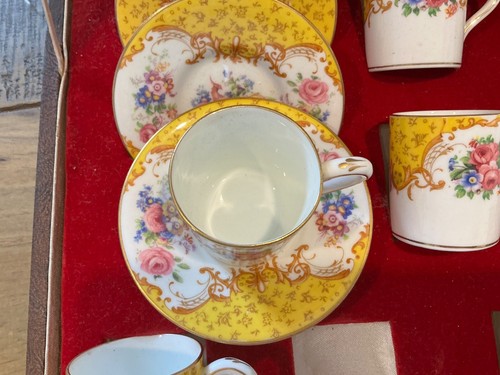 Vintage Paragon England boxed coffee set Rockingham, roses pheasants yellow EC - Picture 4 of 8