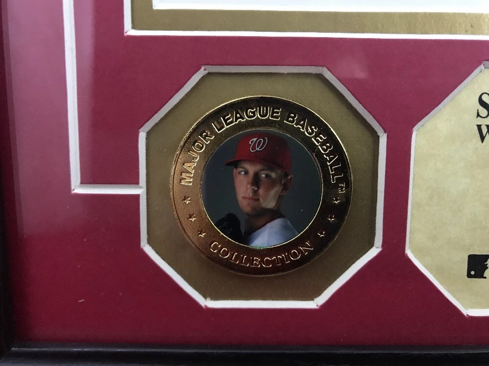 Foto de debut de Stephen Strasburg MLB monedas de oro de los Nacionales de Washington 14k’s certificado de autenticidad WS24 Foto 2 de 4