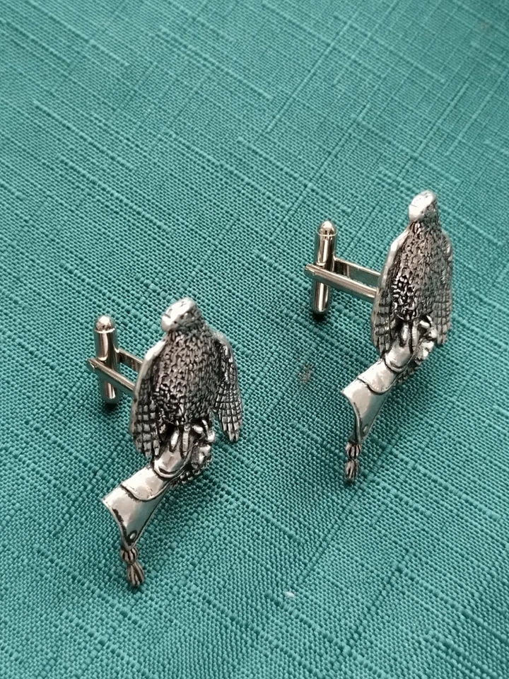 Gemelos Halcón en el Guante B31 Hecho a Mano Firmado Cazadores Guardabos Cabaña Regalos Foto 4 de 4