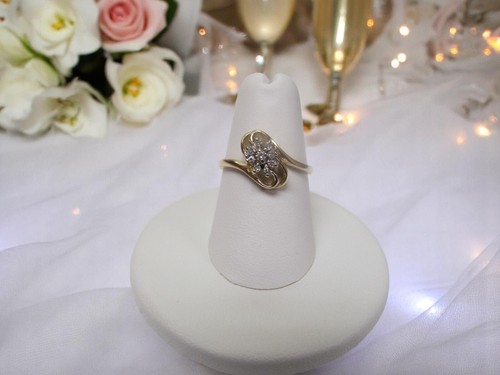 10 Kt. Yellow Gold Flower Top Cluster Diamond Ring Size 6 (2.09g)