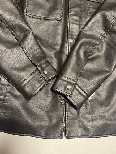 LEVI’S MEN’S SHERPA TRUCKER LINED FAUX LEATHER JACKET BROWN COLOR SIZE MEDIUM - Picture 8 of 17