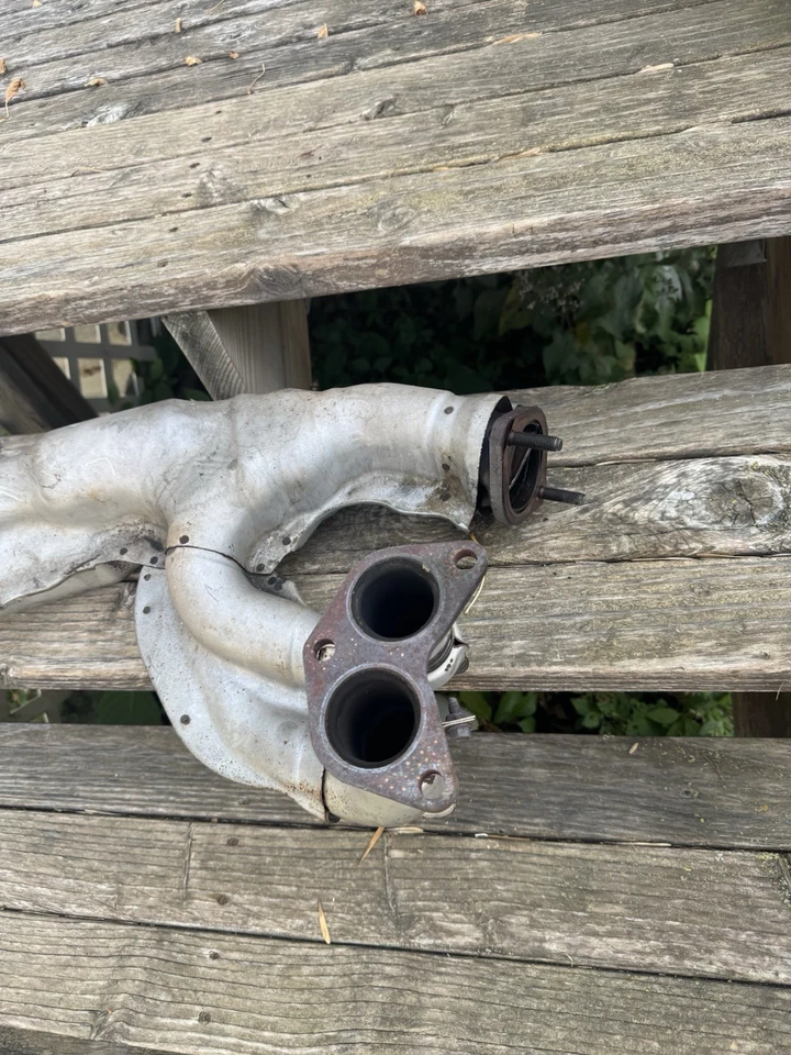 Subaru Outback Impreza Sport 2005 colector de escape, buen estado Foto 4 de 4