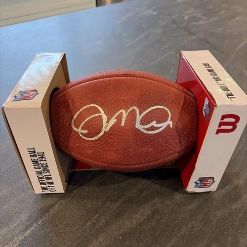 JOE MONTANA signed Auto Wilson Football The Duke Fanatics Emanate Box