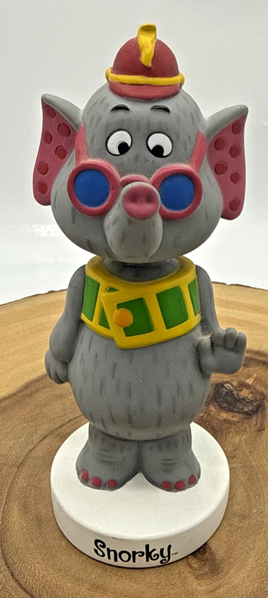 Collectible Bobbleheads and Vaulted Wacky Wobblers Figures for