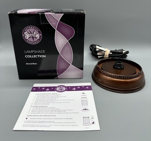 Scentsy Broad Base Lampshade Collection Warmer Base Brown Used w/ Box & Bulb