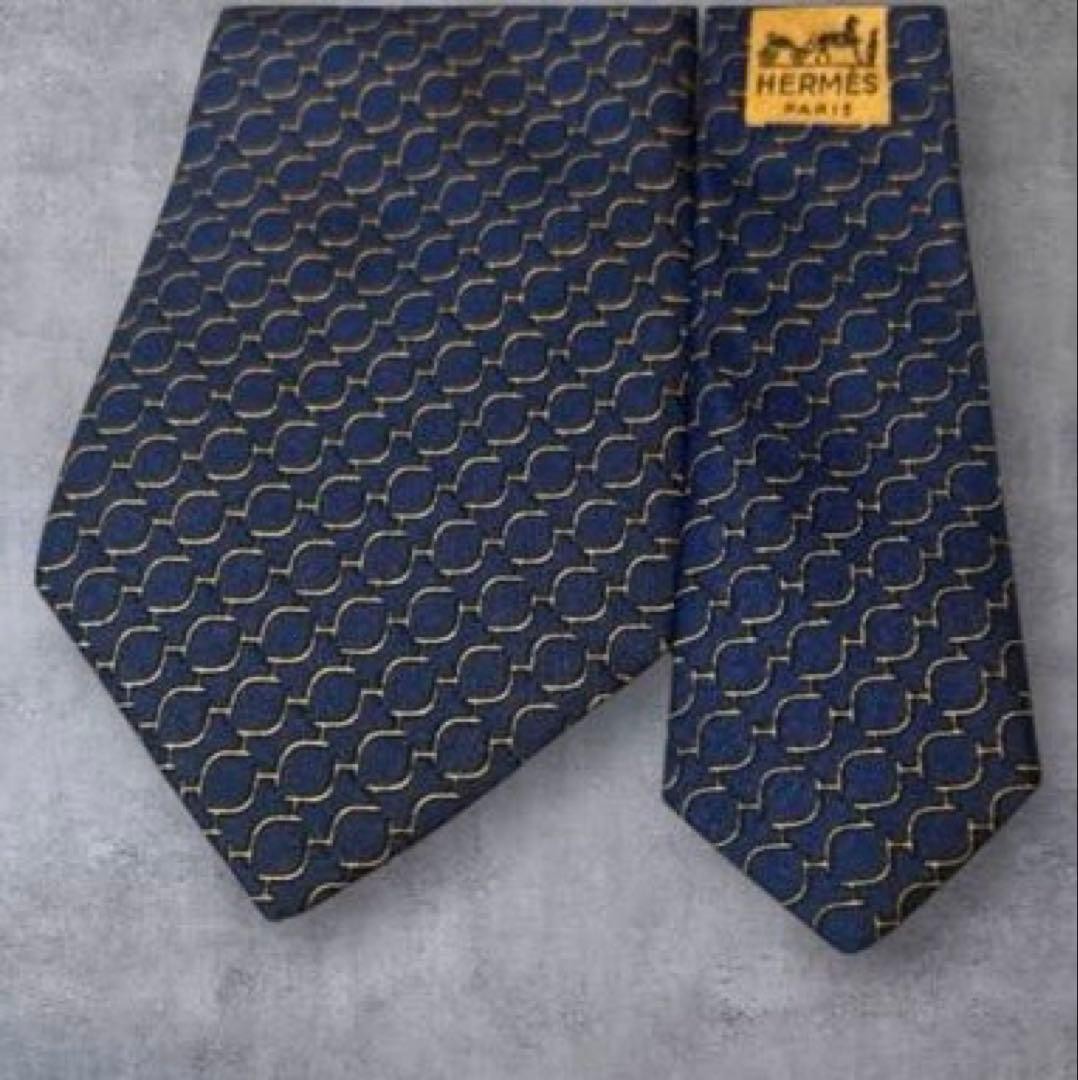 Good condition HERMES World Class  H Pattern Tie … - image 3