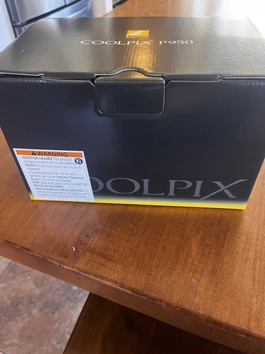 New, Never opened! nikon coolpix p950 16mp 83x zoom digital camera