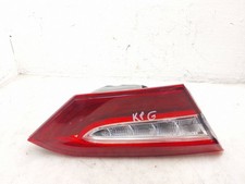 Feu arrière Toyota CAMRY