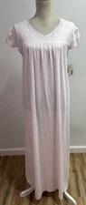 Go Softly NWT Pink Long Cotton Blend Nightgown Women’s Size Small Sleepwear