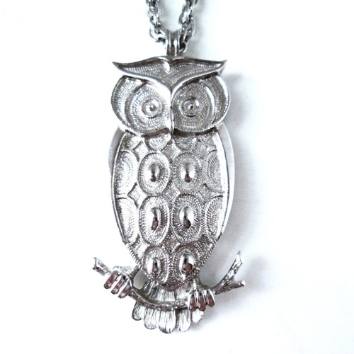 Vintage Silver Owl Necklace: Geometric Design by Parklane