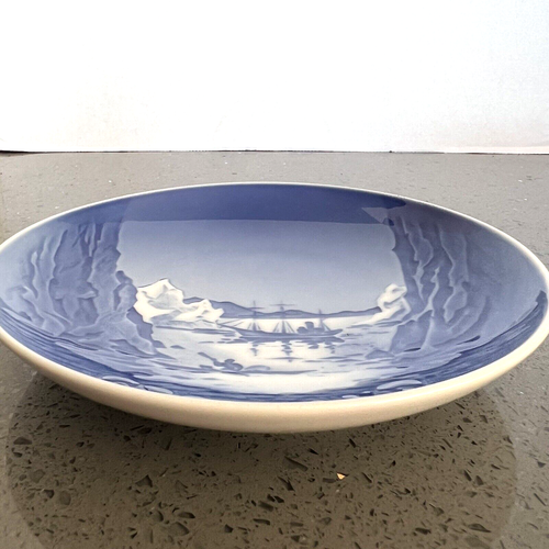 Royal Copenhagen Bing & Grondahl "Gronland" Artic Greenland Plate 5.75"D G615 - Picture 6 of 6