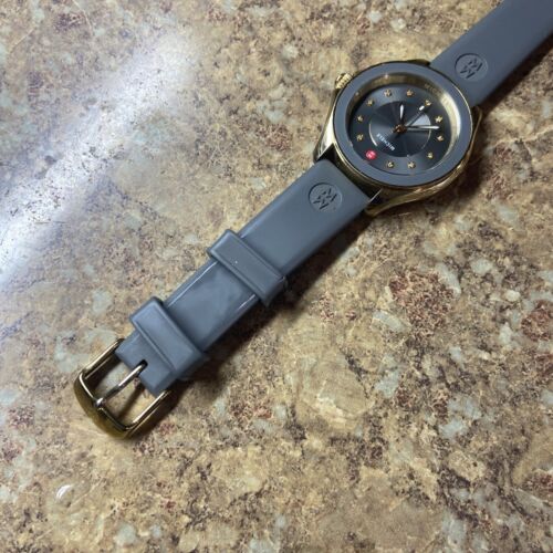 Orologio Donna Michele Cape MWW27A000001 Quadrante Grigio Cassa Tono Oro Cinturino Silicone - Foto 5 di 7