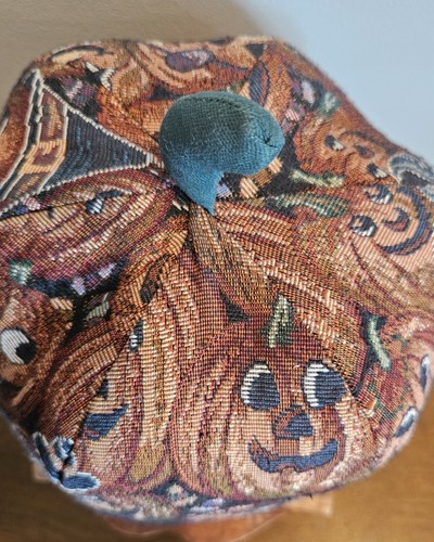 Vintage Halloween Fall Tapestry Fabric Pumpkin - Picture 5 of 8
