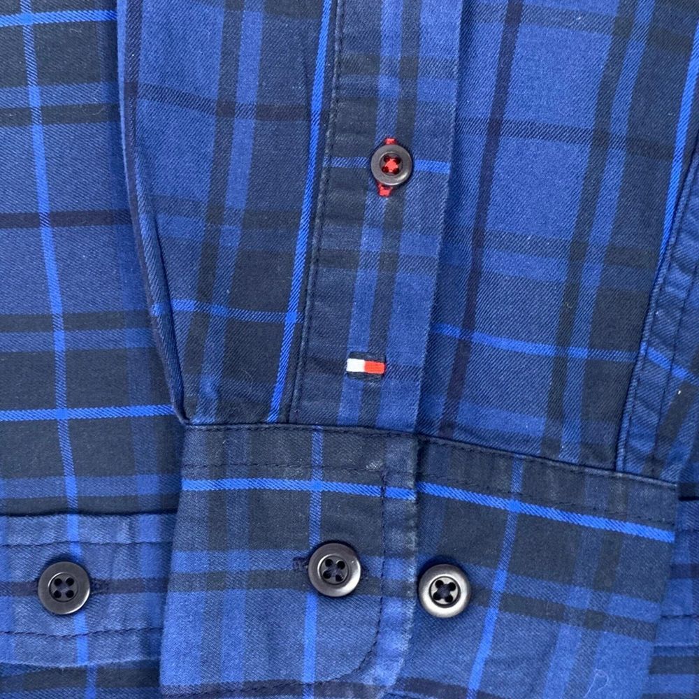 Tommy Hilfiger Custom Fit Cotton Blue Plaid Men's Long Sleeve Shirt Size Small thumbnail 6