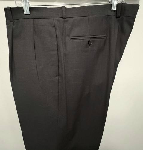Tasso Alba 48R Charcoal Grey Plaid Wool Suit 2 Button Jacket W Pleated Pant - Picture 14 of 16