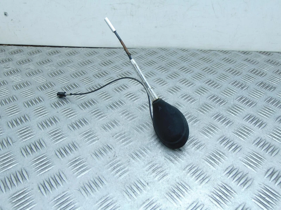 Peugeot 407 Roof Aerial Antenna Mk1 2004-2012H - image 4 of 4