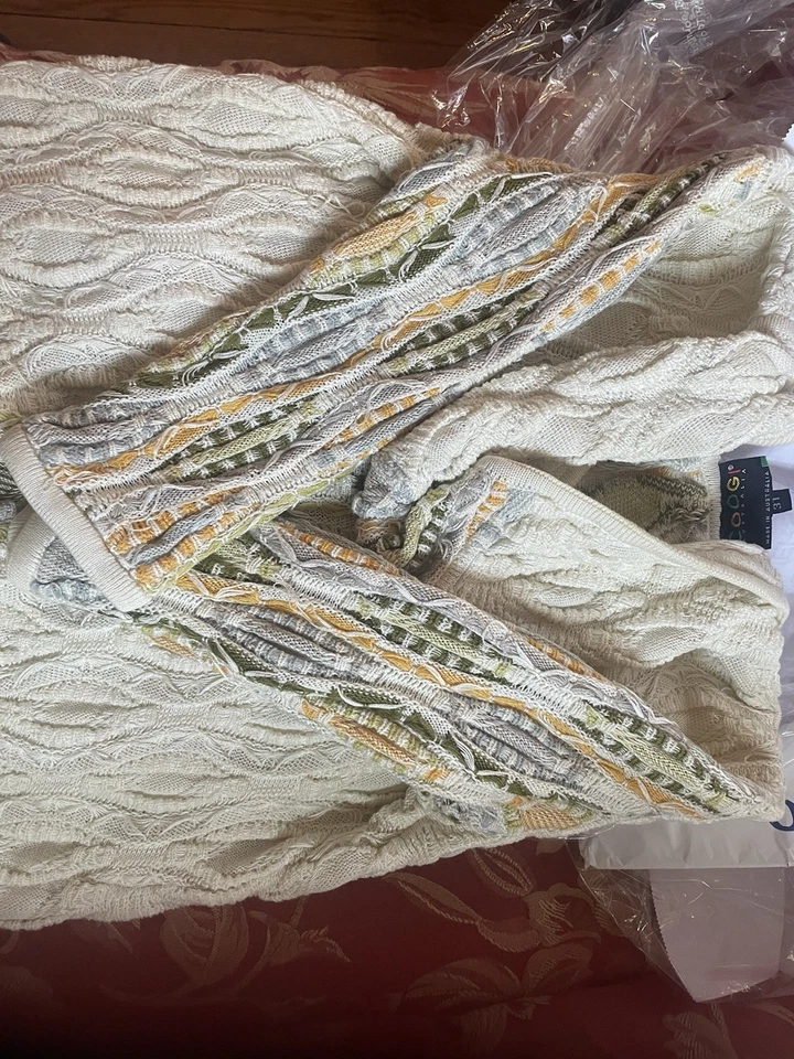 Chaqueta Suéter Coogi Australia Vintage Talla 3T Foto 3 de 4