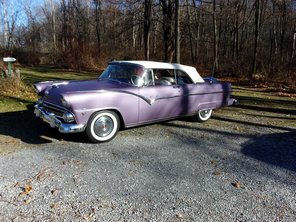 Ford Fairlane 1955 Foto 2 de 4