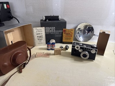 Argus C3 35mm Camera w/ Original Box, Case, Manual & Accessories   Vintage Kit