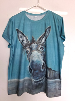Plus 1X/2X teal blue blouse w/ large donkey print. Excellent condition