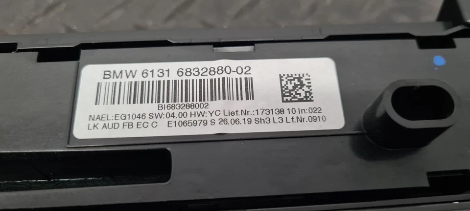 BMW 430D F36 2019 COUPE HEATER AND RADIO CONTROL PANEL 61316832880 - Image 3 of 4