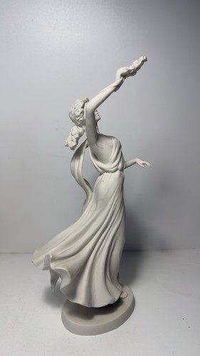 Wedgwood The Three Graces Porcelain Figurines - Picture 5 of 23