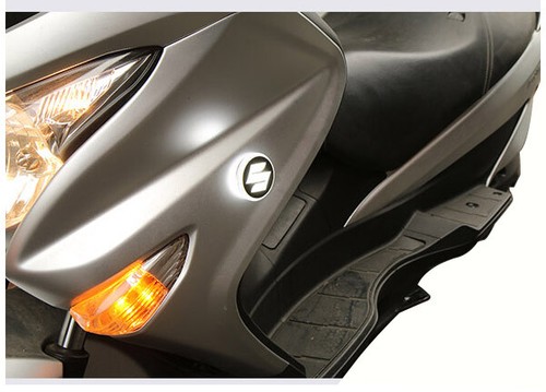 Motorcycle Suzuki Burgman LED Emblem Badge Waterproof - Picture 3 of 8