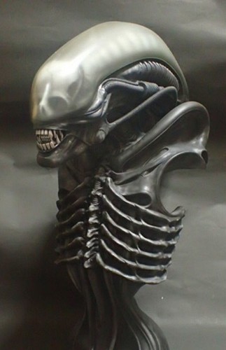 35CM Resin 1/3 Alien Bust Garage Kit Figure Model Kit Unpainted Unassemble GK - Picture 4 of 5