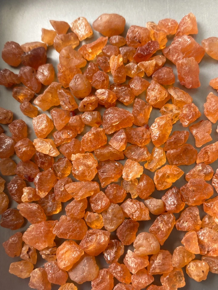 Natutal Orange Colour Spessartine Rough @ 377 cts - Image 2 of 4